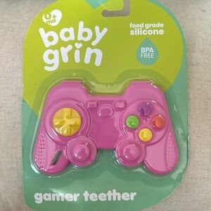 Baby Grin Food Grade Silicone Gamer TEETHER / BPA FREE/ BRAND NEW